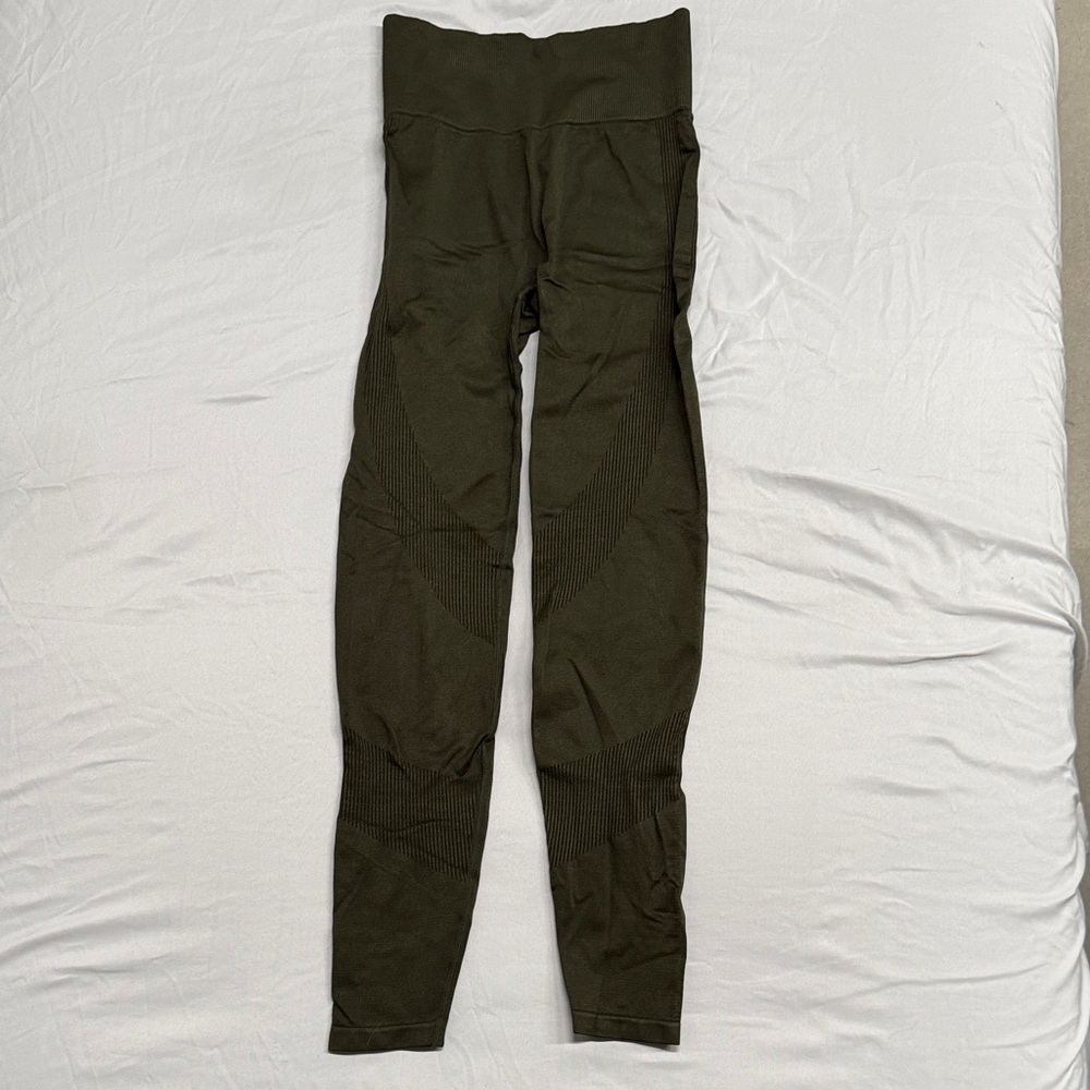 PINK ACTIVE Olive Leggings